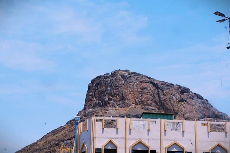 Grotte de Hira